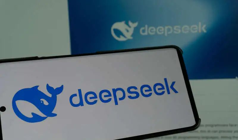 DeepSeek：AI黑馬重塑半導(dǎo)體格局，賦能?chē)?guó)產(chǎn)芯片彎道超車(chē)